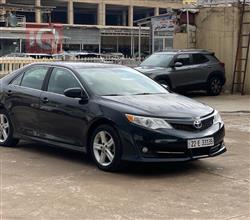 تۆیۆتا کامری